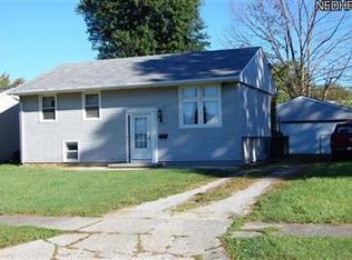 2217 Jackson St, Lorain, OH 44052