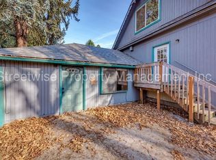 915 18th St NE, Salem, OR