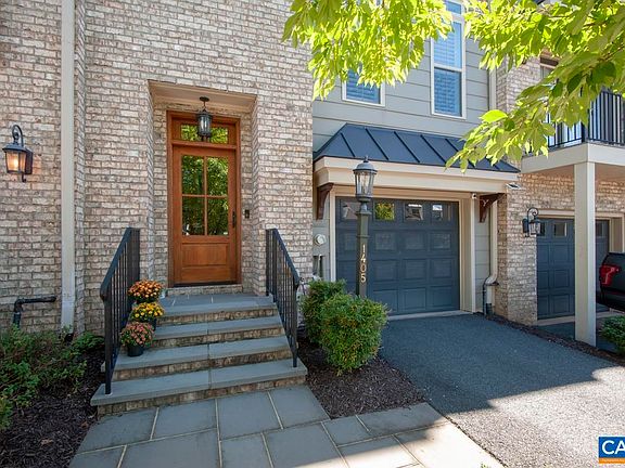 3rd image of 1405 Terrace Ln