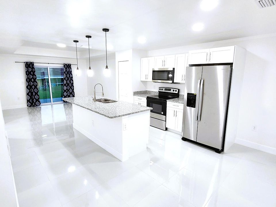 1st image of 4812 Leonard Blvd S