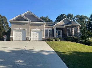 7766 The Lakes Dr, South Fulton, GA 30213