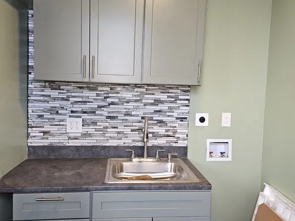 175 Malcolm X Boulevard image 9 of 10