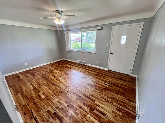 5th image of 2252 Winston Dr