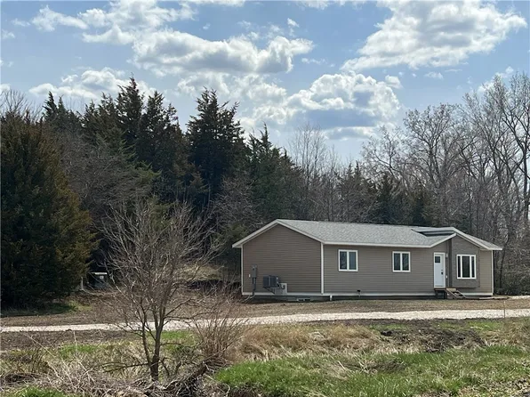 3393 Fairman Ave, Baxter, IA 50028