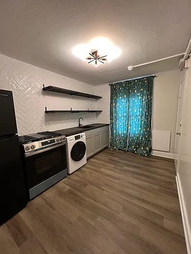 611 Walnut Ave #2 Photo 1