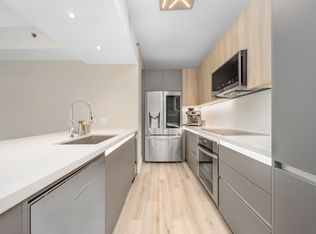 951 Brickell Ave APT 2801, Miami, FL 33131