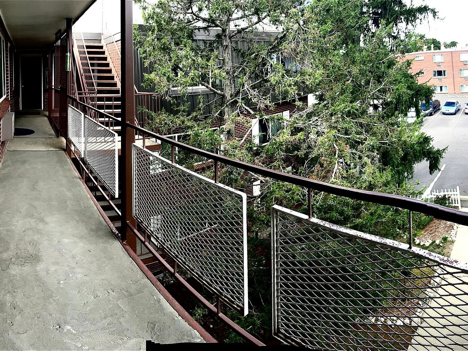 Royal Village Apartment Homes 245 — Photo 3