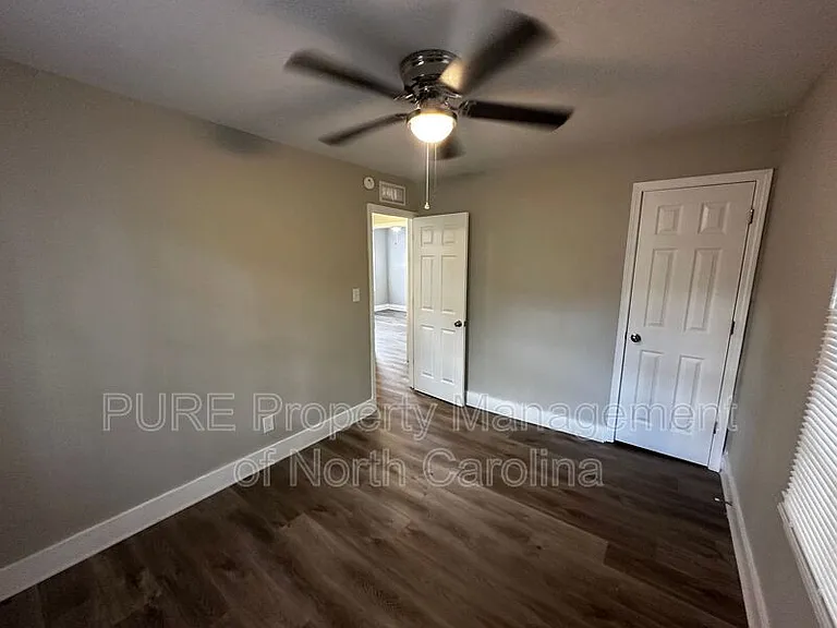 903 Holt St — Photo 10