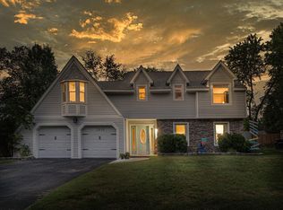 1313 Ritchey Dr, Marion, IL 62959