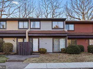 2142 Cartwright Pl, Reston, VA 20191