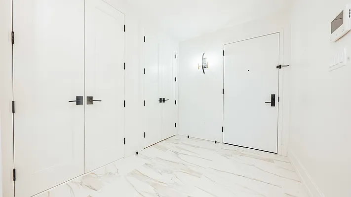 Rented by Nooklyn NYC LLC | media 17