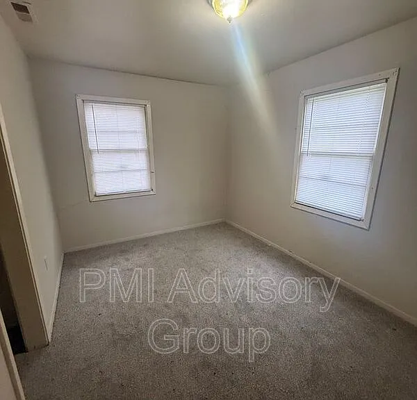 3364 SE Irvingham St — Photo 7