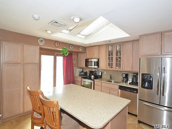 5th image of 295 2nd Ave #295