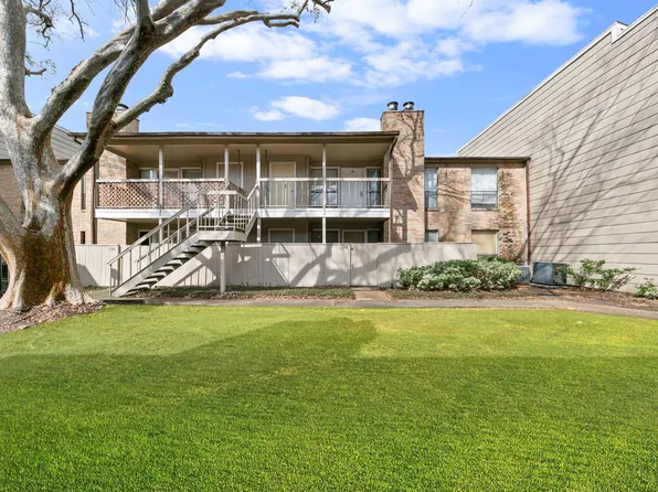 2110 Wilcrest Dr APT 239, Houston, TX 77042