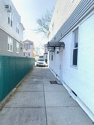 Rented by Corcoran | media 45