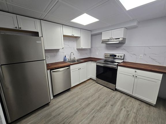 3rd image of 1355 N 17th St