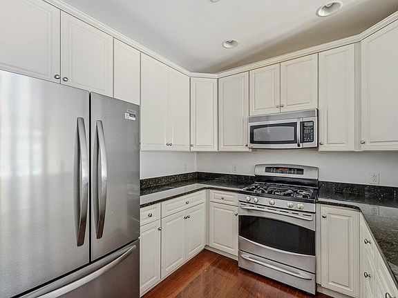 4th image of 7400 River Rd APT 217
