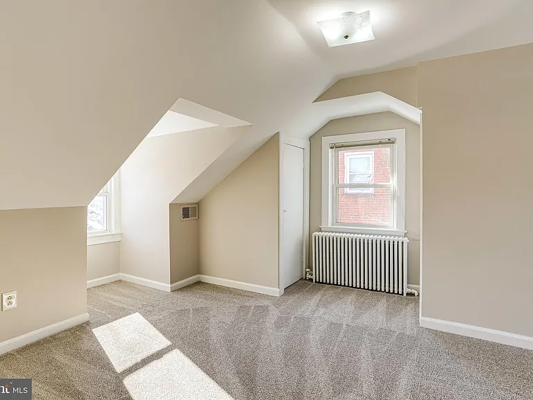 530 E Alexandria Ave — Photo 30