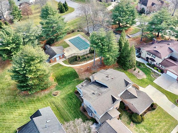2nd image of 1210 Trailwood Ct