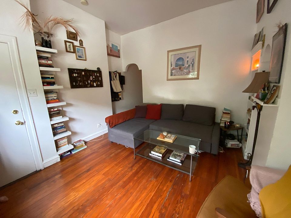 1st image of 2119 S 16th St #1