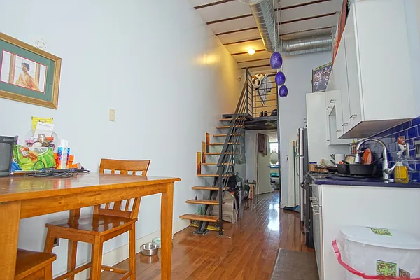 Rented by Lofts and Flats LLC | media 19