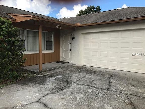 2nd image of 677 La Salle Dr