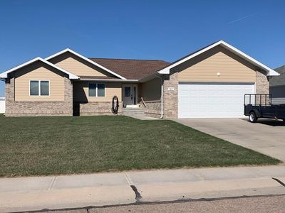 610 Lakewood Ln., North Platte, NE, 69101