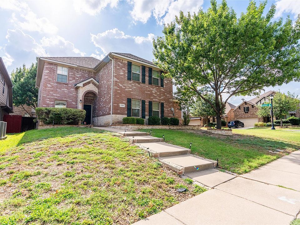 1st image of 1700 Martina Dr