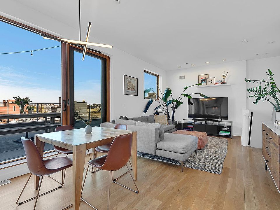 267 Evergreen Ave UNIT PENTHOUSE, Brooklyn, NY 11221 | MLS