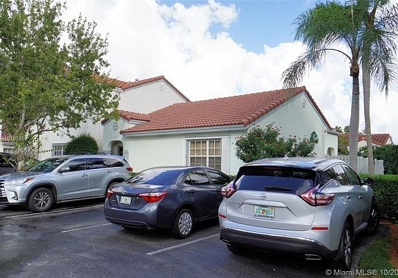 2nd image of 1407 Cottonwood Cir