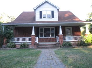 104 Old Hermitage Rd, Waynesboro, VA 22980