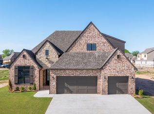 2833 E 142nd St S, Bixby, OK 74008
