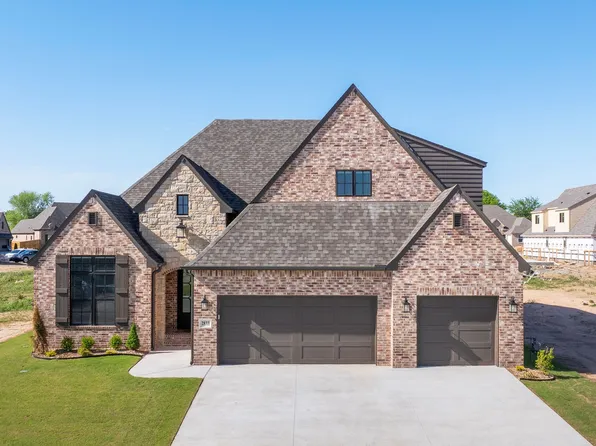 2833 E 142nd St S, Bixby, OK 74008