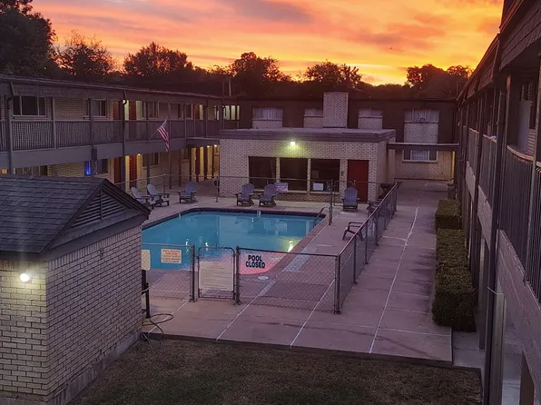 Victor South Apartments