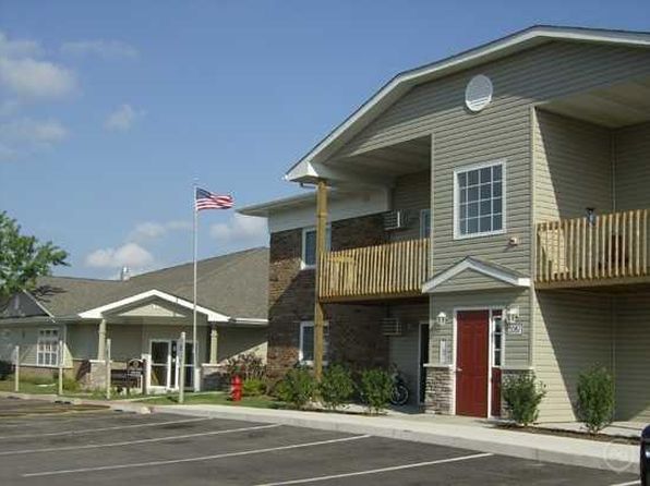 Willow Brooke Apartments | 2121 Willow Brooke Dr, Woodstock, IL