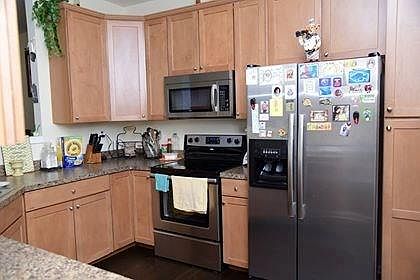 3rd image of 893 Ivydale Ln