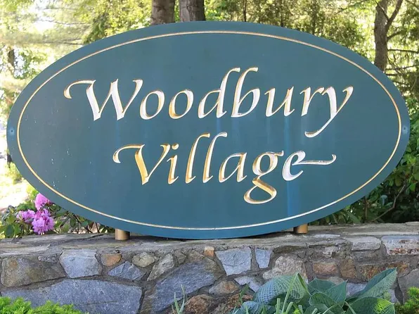 3 Sheffield Hl #99, Woodbury, NY 11797