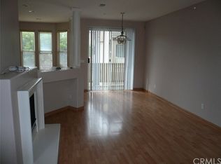 553 W Summerfield Cir, Anaheim, CA 92802