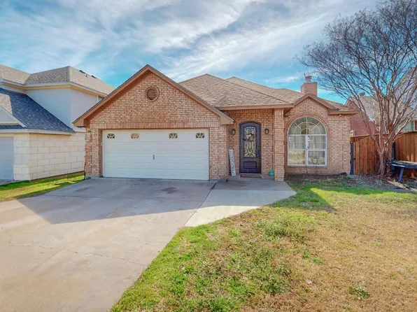 6412 Willard Rd, Fort Worth, TX 76119