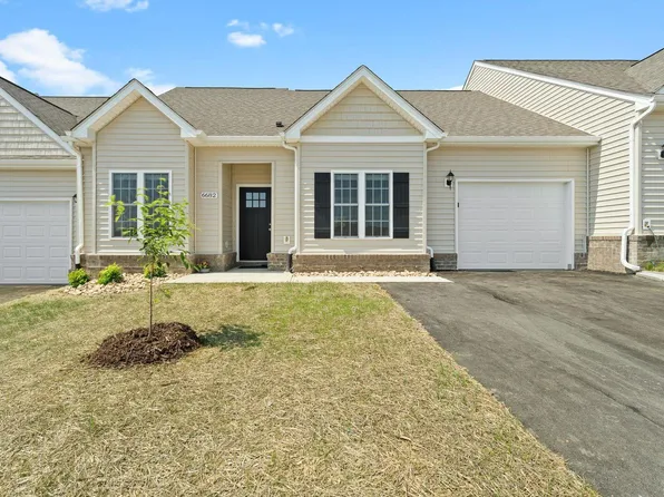 6682 Jojo Ln, Roanoke, VA 24019