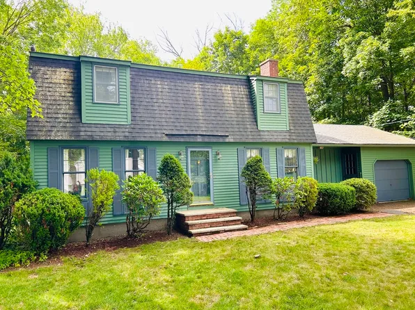 53 Appletree Ln, Holden, MA 01520