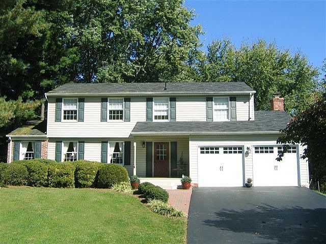 1st image of 943 War Admiral St
