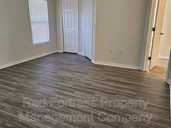 4th image of 5006 Bywood St