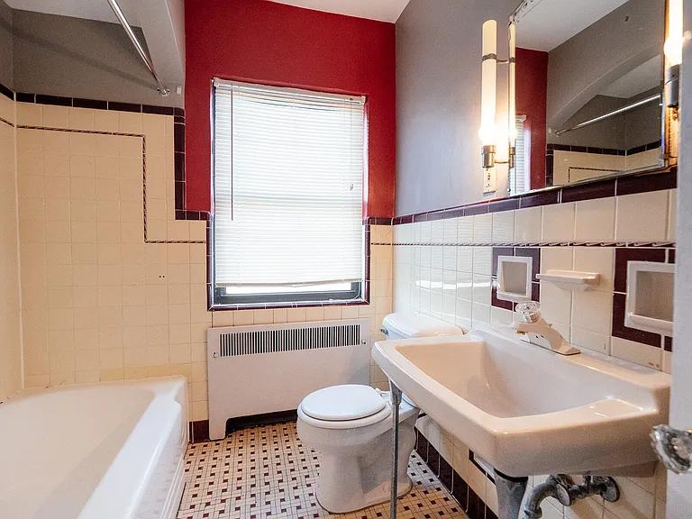 205 William Howard Taft Rd — Photo 9