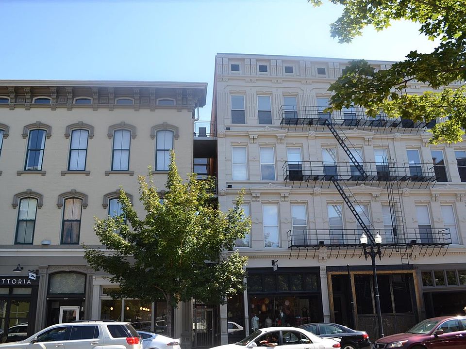 1st image of 1214 Vine St Unit 14