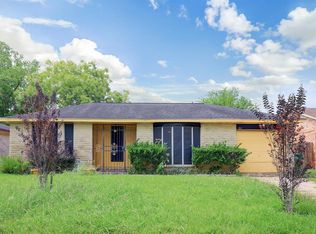 4941 E Ridgecreek Dr, Houston, TX 77053