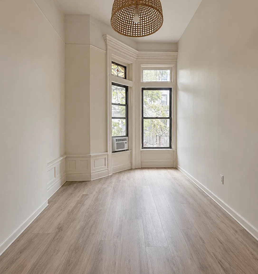 1160 Dean Street — Photo 4