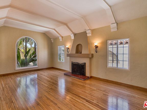 4th image of 6651 Drexel Ave