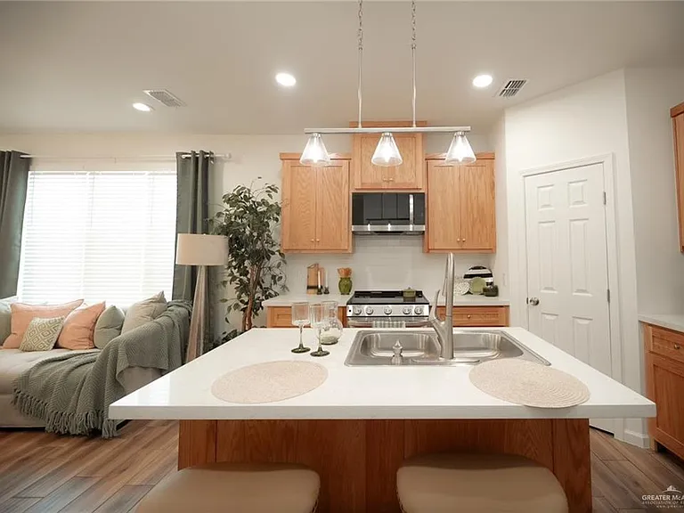 2104 E San Andrea St #4 — Photo 14