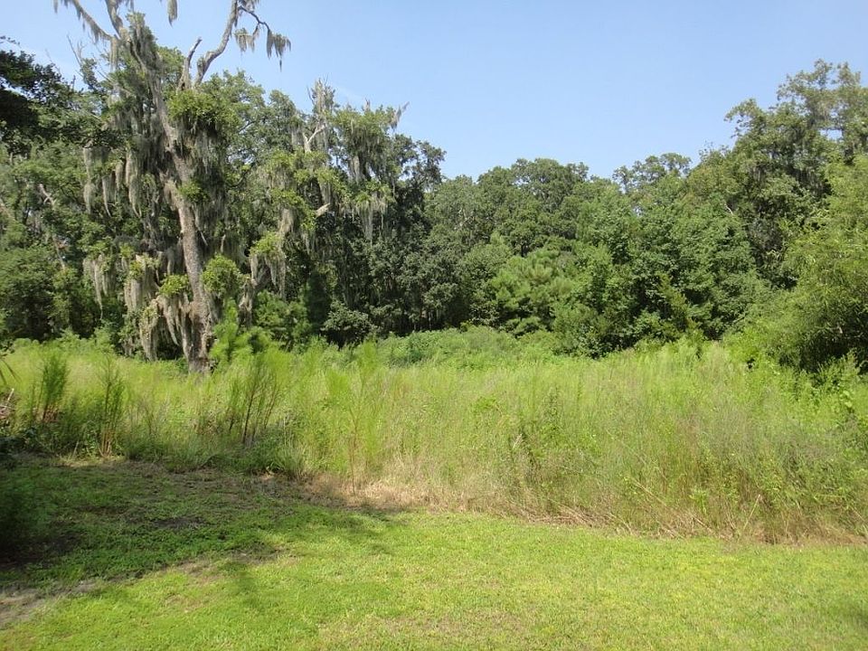 1st image of 120 Marsh Side Dr
